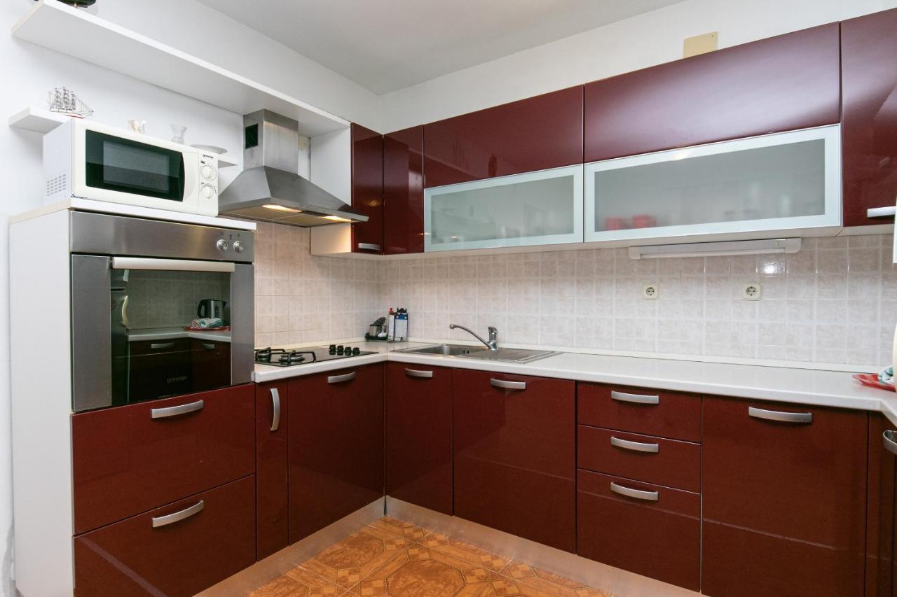 Apartments With A Parking Space Gradac, Makarska - 14708 Экстерьер фото