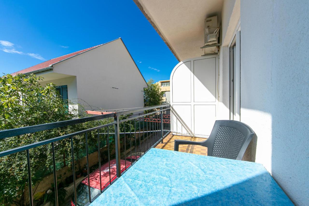 Apartments With A Parking Space Gradac, Makarska - 14708 Экстерьер фото